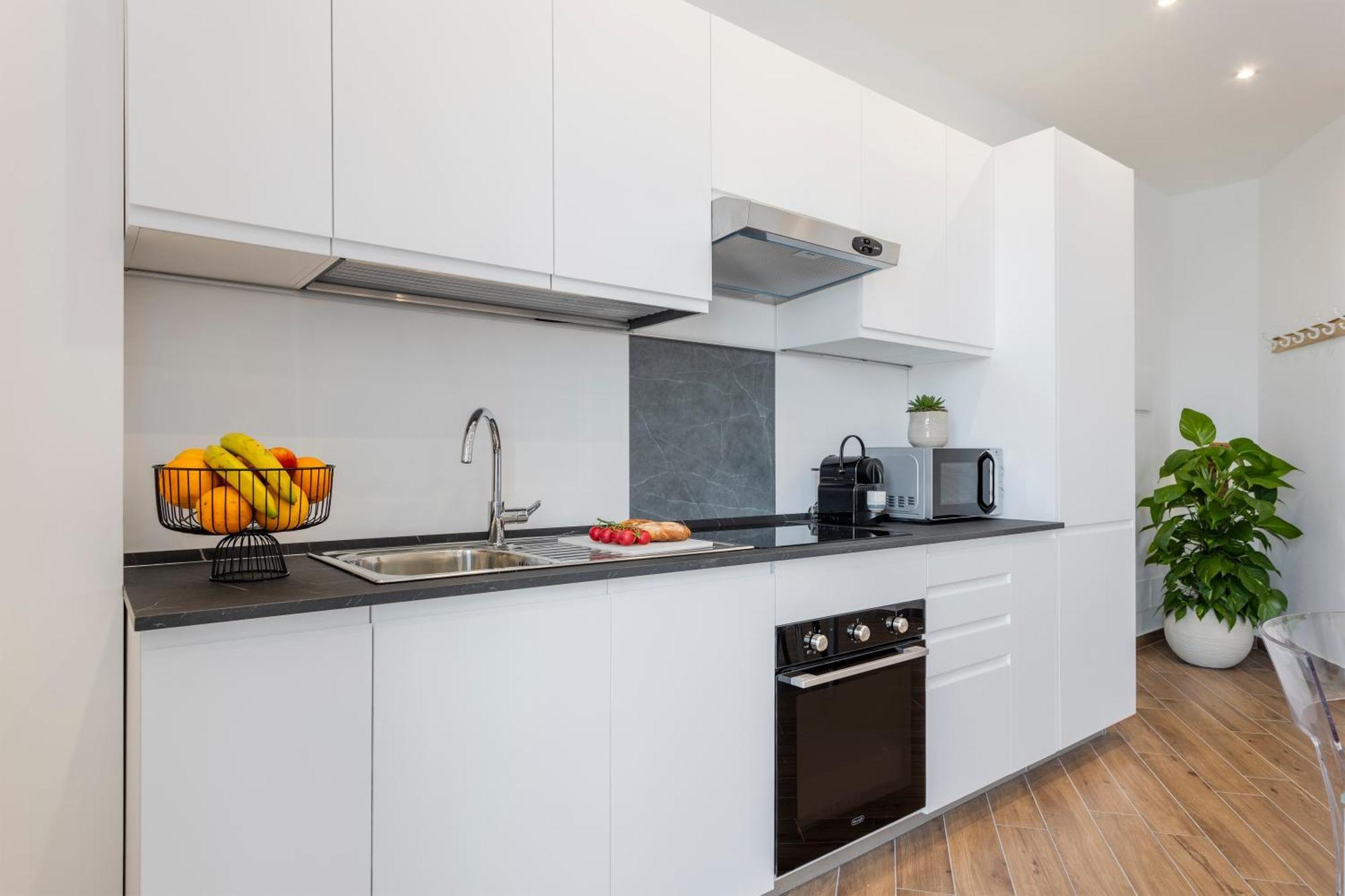 Old Port Luxury Apartment Palermo