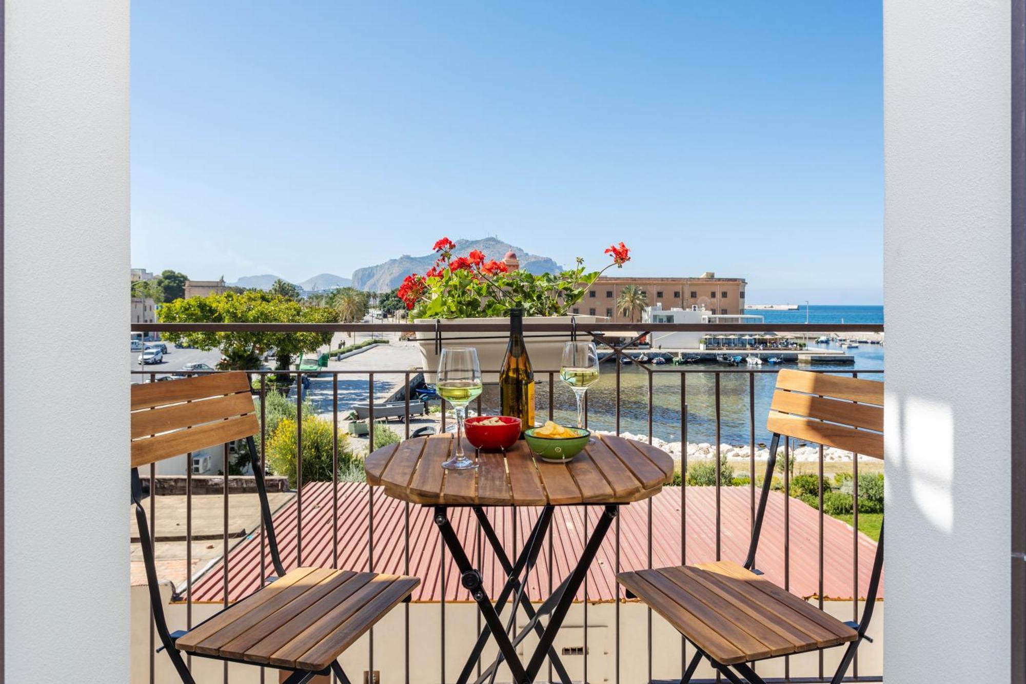 Old Port Luxury Palermo