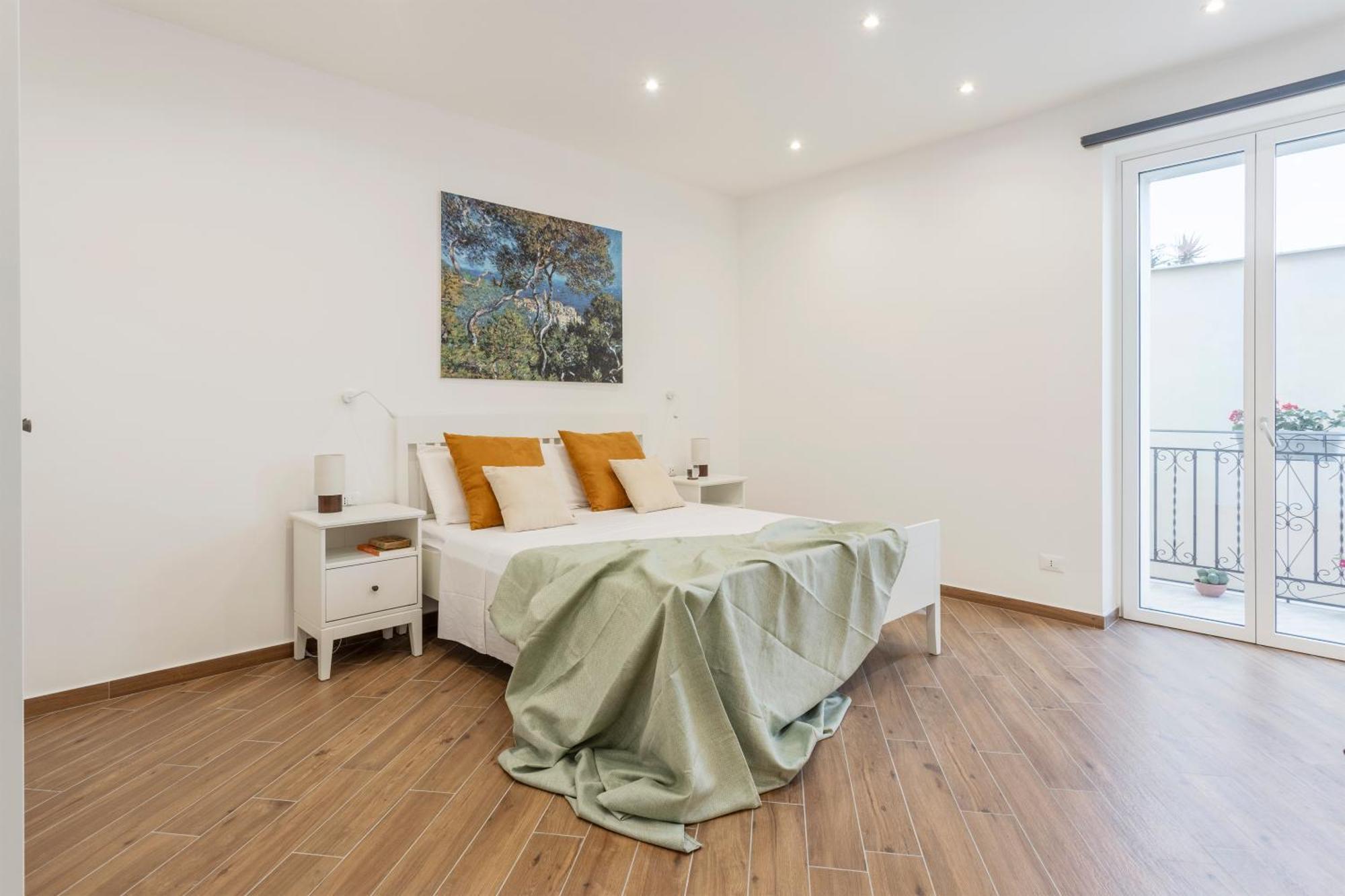 Old Port Luxury Apartment Palermo